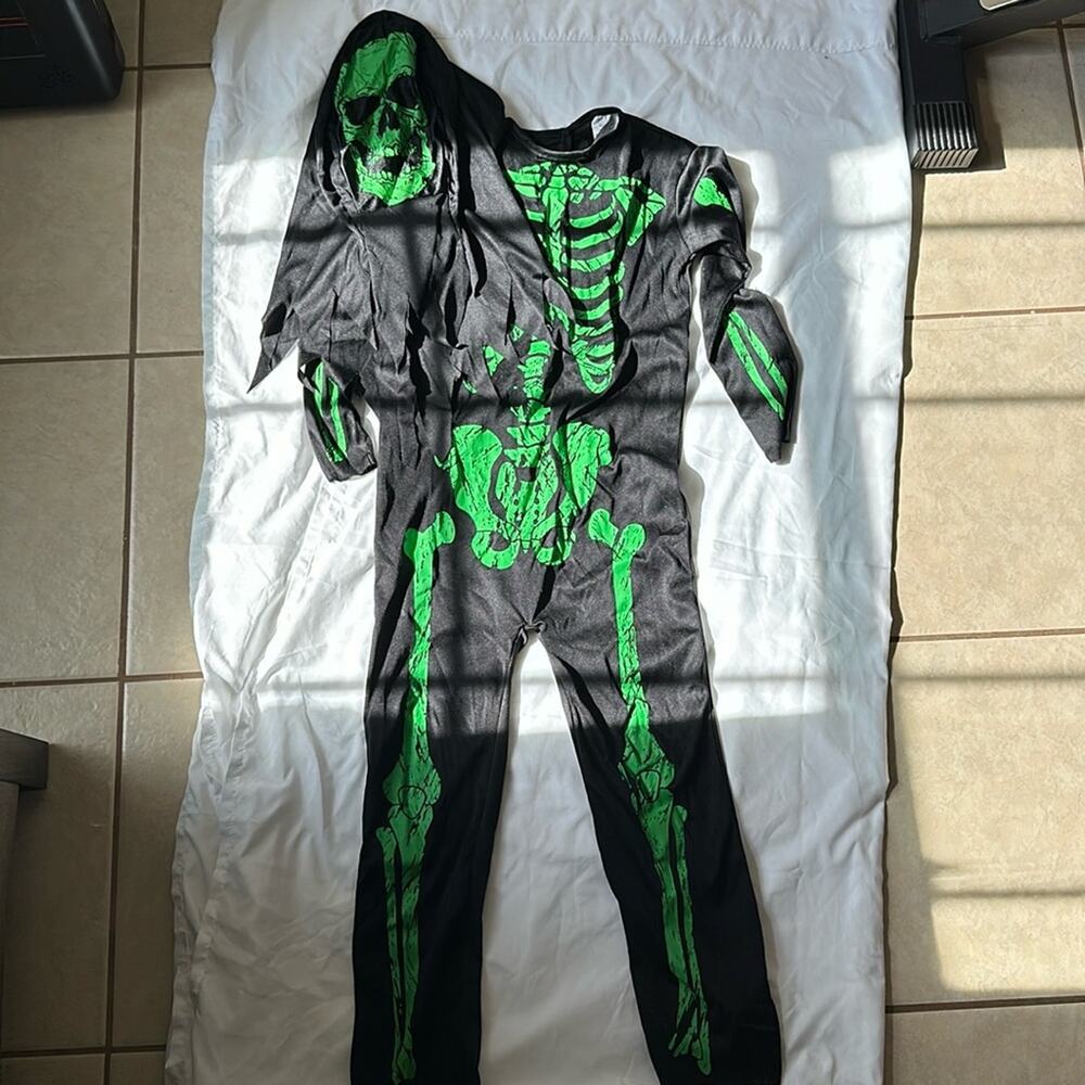 Bone printed jumpsuit halloween costume size small 6-7